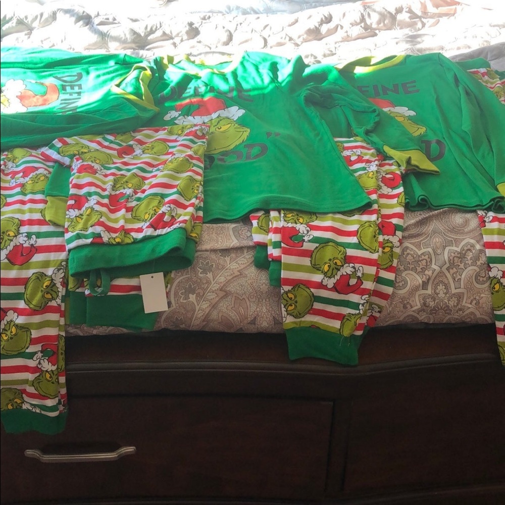 ❤️SOLD ❤️Christmas Family Pjs